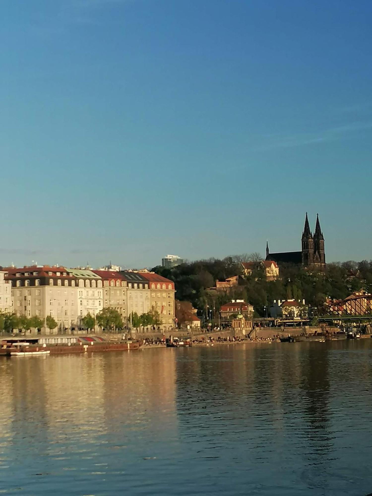 Ferienwohnung Valentinka Minutes Away From Charles Bridge Prag Exterior foto